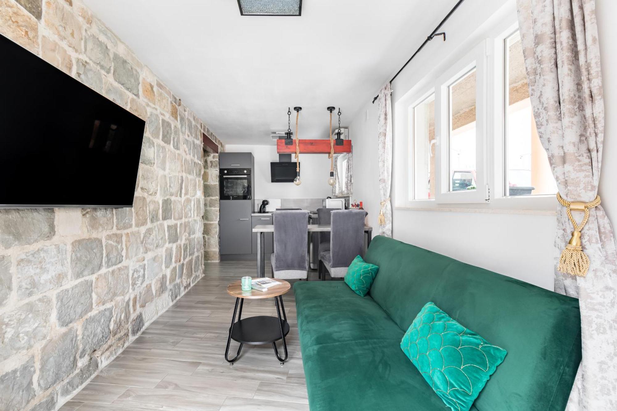 Heritage Apartman Geza In Centar With Private Parking Kaštela 外观 照片